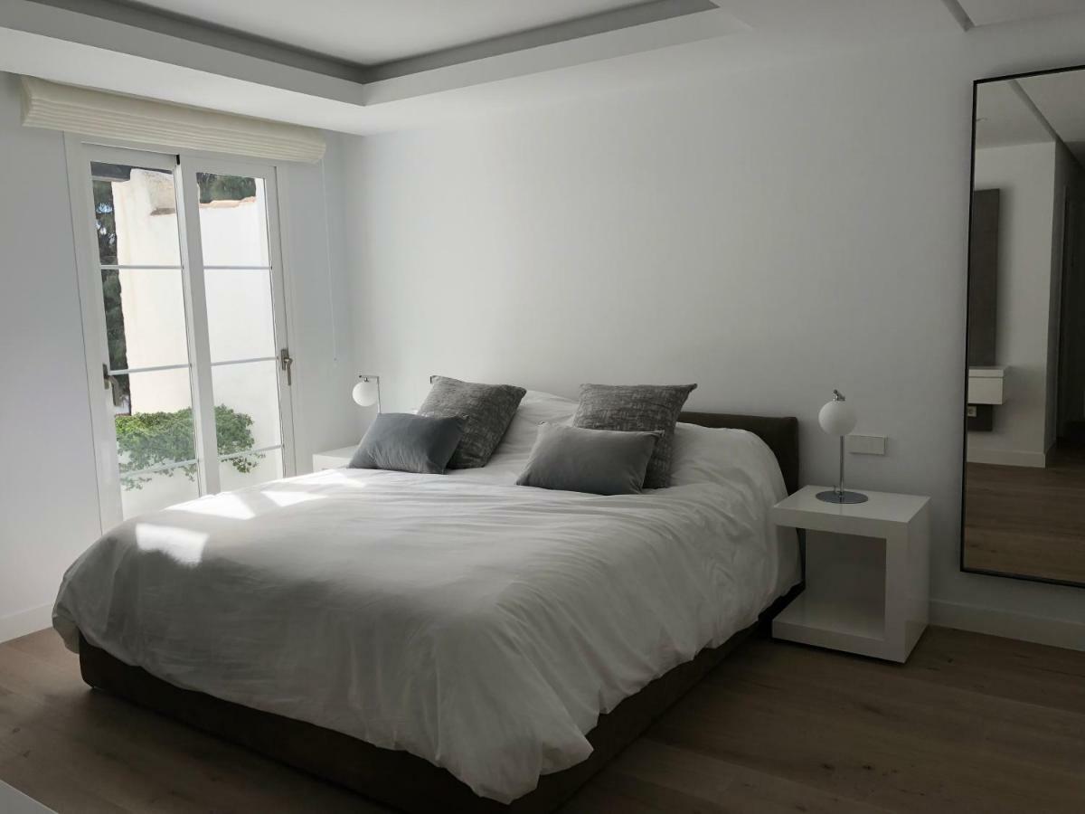 Modern Apartment Puente Romano Марбелья Екстер'єр фото